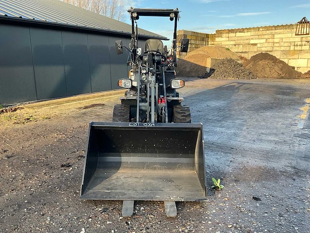 2023 giant g2200 x-tra hd shovel - afbeelding 28 van  33