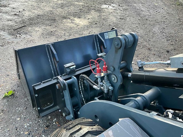 2023 giant g2200 x-tra hd shovel - afbeelding 23 van  33