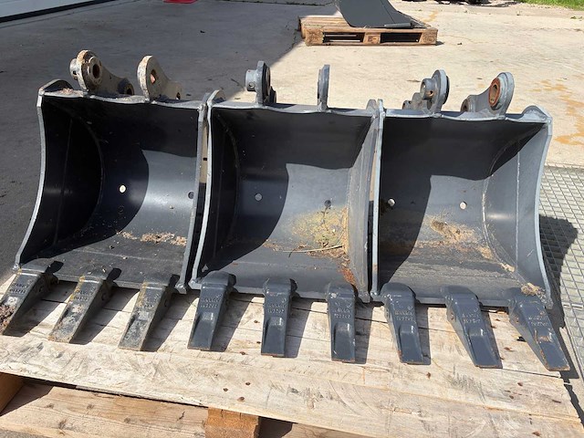 2023 graafbak/dieplepel 380 mm met tanden (3x) - afbeelding 3 van  15