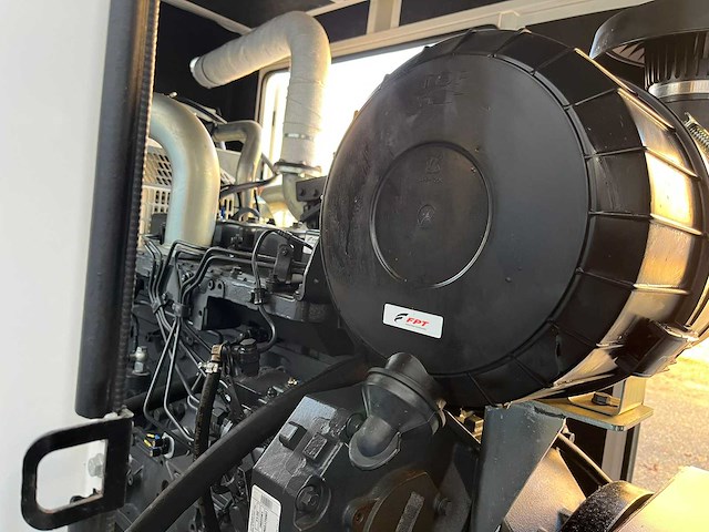 2023 gucbir gji220 - iveco diesel 220 kva 400v generator - ongebruikt - afbeelding 18 van  30
