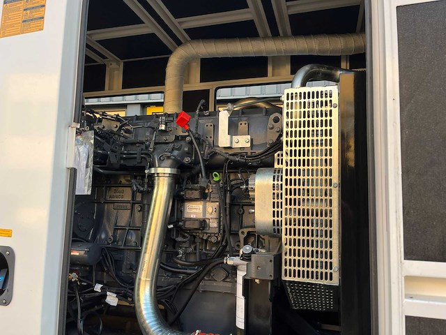 2023 gucbir gji550 - iveco diesel 550 kva 400v generator - ongebruikt - afbeelding 19 van  28