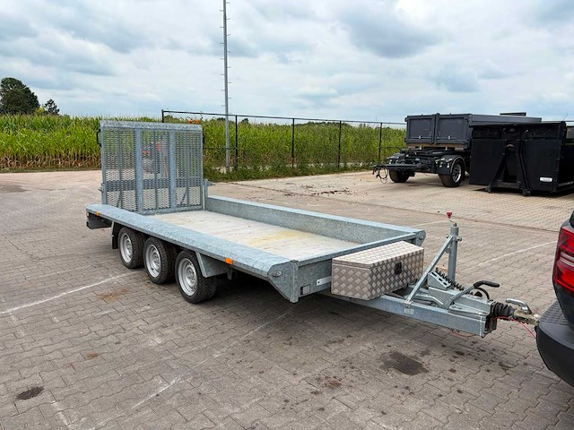 2023 hapert indigo machine transporter met oprijklep aanhangwagen - afbeelding 3 van  8