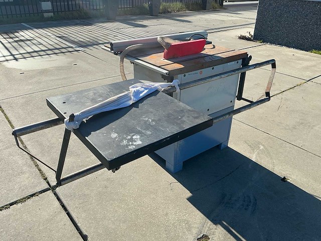 2023 hbm machines hbm600-a tafelcirkelzaagmachine - afbeelding 12 van  12