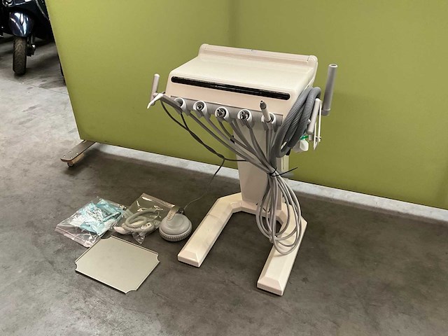 2023 heka dental unicline cart 5d tandarts apparatuur - afbeelding 1 van  9