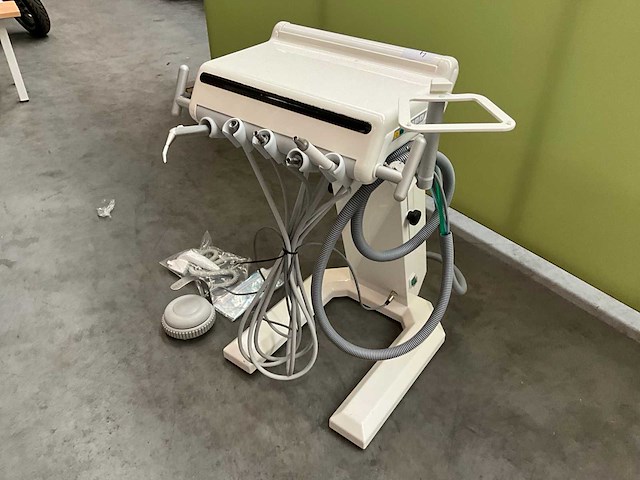 2023 heka dental unicline cart 5d tandarts apparatuur - afbeelding 1 van  9