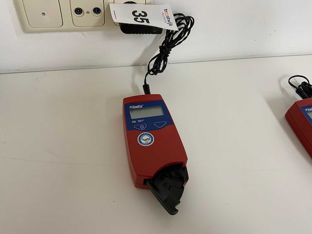 2023 hemocue hb 201+ poct-meter - afbeelding 2 van  5