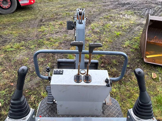 2023 hightop ht10 minirupsgraafmachine - afbeelding 3 van  15