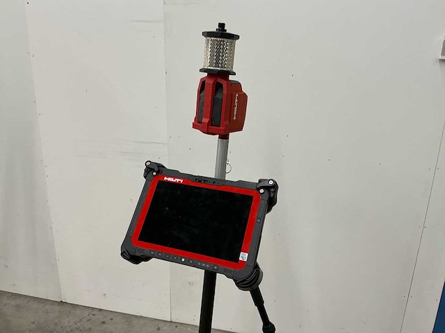 2023 hilti plt 400-2 robotisch lay-outsysteem inclusief veldcontroller, prisma, statieven en accessoires - afbeelding 12 van  20