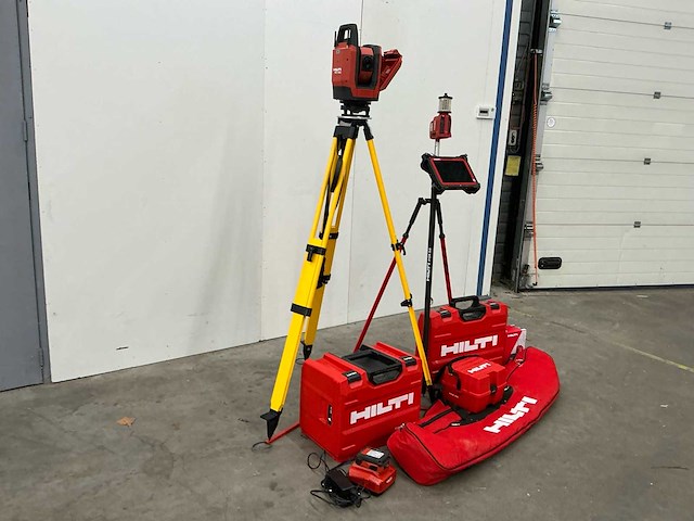 2023 hilti plt 400-2 robotisch lay-outsysteem inclusief veldcontroller, prisma, statieven en accessoires - afbeelding 1 van  20