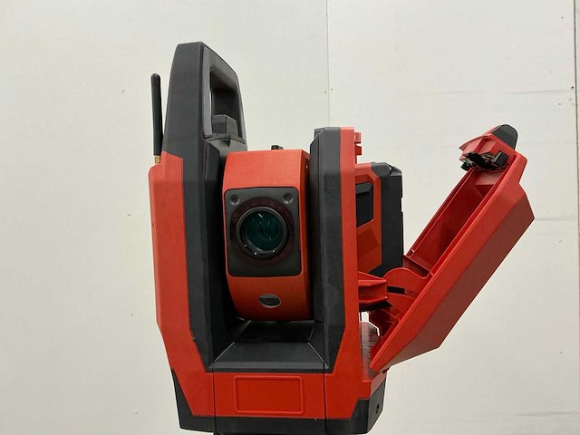 2023 hilti plt 400-2 robotisch lay-outsysteem inclusief veldcontroller, prisma, statieven en accessoires - afbeelding 7 van  40