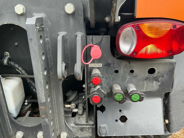 2023 holder / kärcher c70 multifunctionele werktuigdrager - afbeelding 4 van  16