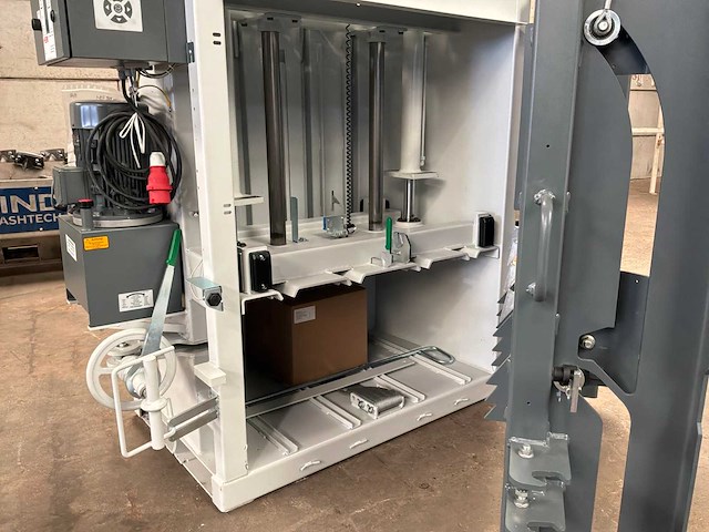 2023 hsm v-press 818 balenpers - afbeelding 7 van  8