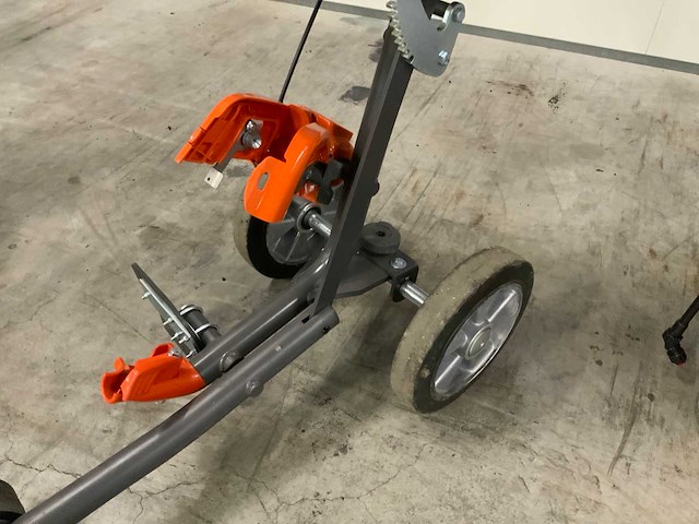 2023 husqvarna kv 7 doorslijpwagen - afbeelding 5 van  8