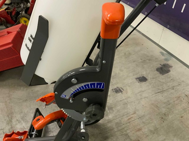 2023 husqvarna kv 7 doorslijpwagen - afbeelding 6 van  8