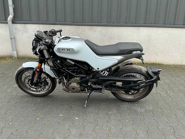 2023 husqvarna vitpilen 401 motorfiets - afbeelding 6 van  11