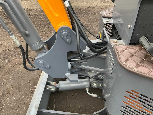 2023 hytec xv10b minigraafmachine ongebruikt - afbeelding 15 van  34