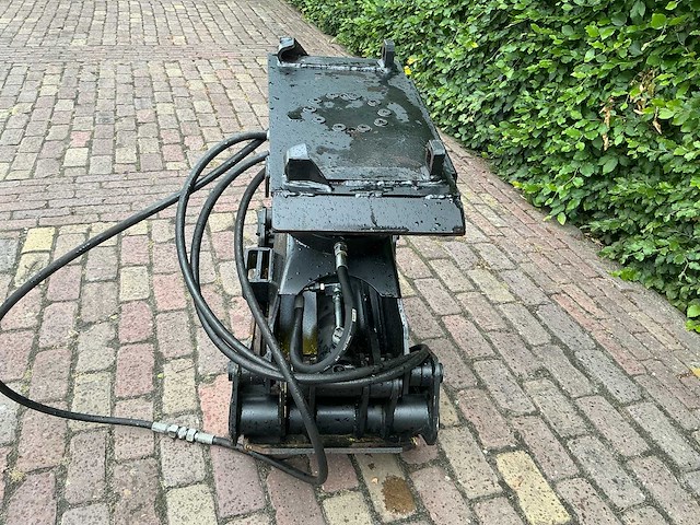2023 icarbazzoli ib250 bomenklem met rotatorkop - afbeelding 6 van  6