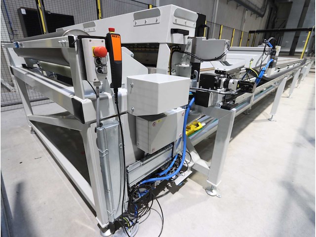 2023 ijssel technologie rol-tot-tafel folie snijlijn - afbeelding 4 van  23