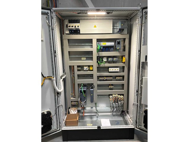 2023 ijssel technologie rol-tot-tafel folie snijlijn - afbeelding 13 van  23