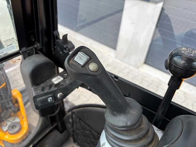 2023 jcb 8026 cts minigraver – 2023 – 735 uur – cw05 – high/low flow – 3 bakken - afbeelding 11 van  21