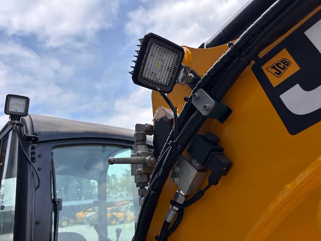 2023 jcb 8026 cts minigraver – 2023 – 735 uur – cw05 – high/low flow – 3 bakken - afbeelding 21 van  21