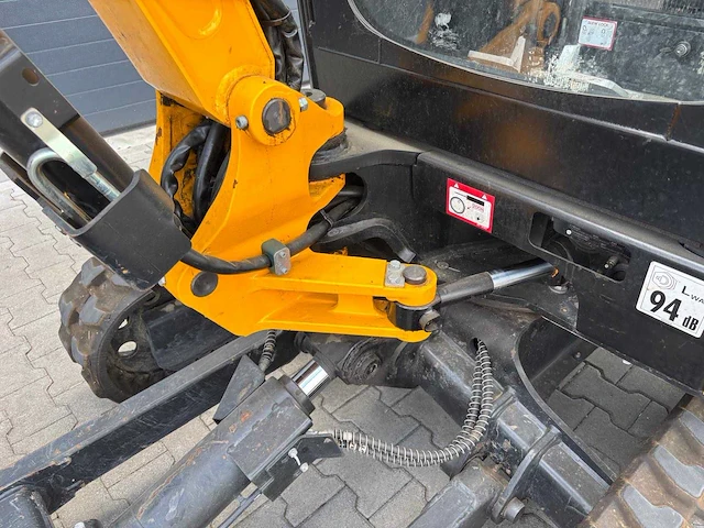 2023 jcb 8026 cts minigraver – 2023 – 735 uur – cw05 – high/low flow – 3 bakken - afbeelding 17 van  21