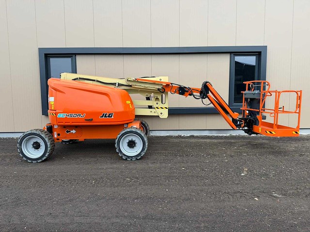2023 jlg ec450aj knikarmhoogwerker - afbeelding 17 van  17