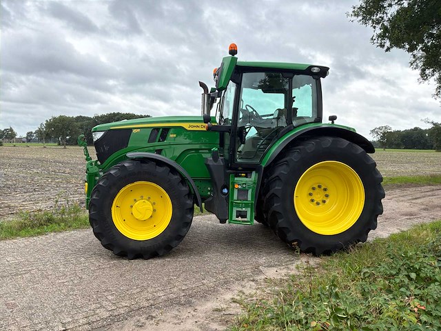 2023 john deere 6r185 vierwielaangedreven landbouwtractor - afbeelding 3 van  60