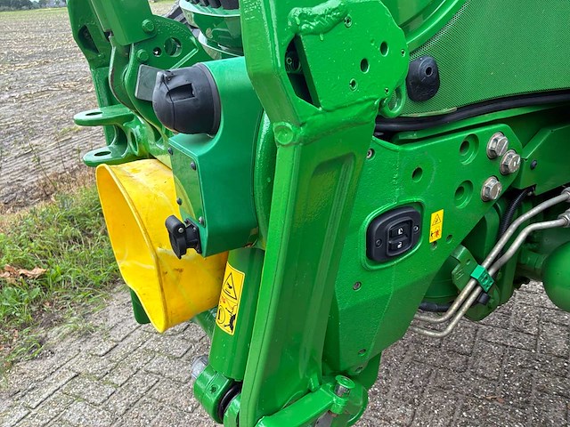 2023 john deere 6r185 vierwielaangedreven landbouwtractor - afbeelding 19 van  60