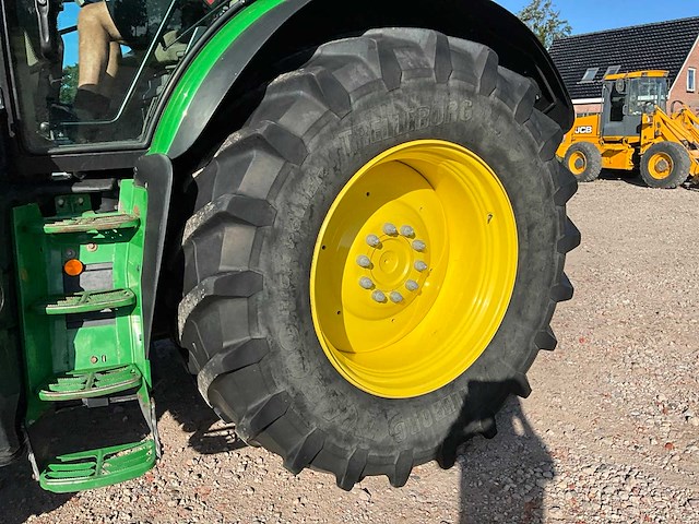 2023 john deere 6r195 vierwielaangedreven landbouwtractor - afbeelding 55 van  58