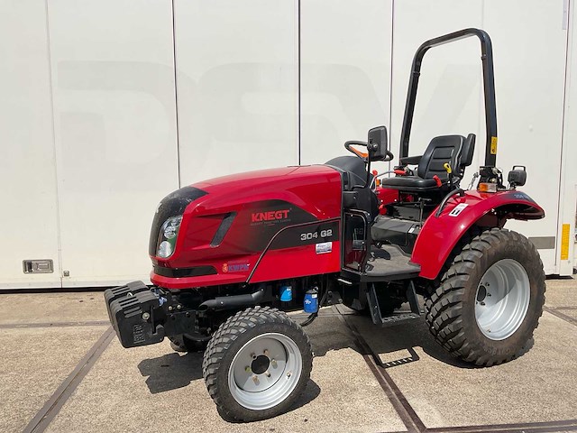 2023 knegt 304gt compacttractor (demo) - afbeelding 12 van  28