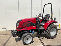 2023 knegt 304gt compacttractor (demo) - afbeelding 12 van  28