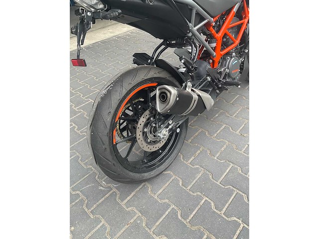 2023 ktm - 125 duke - motorcycle - afbeelding 13 van  15