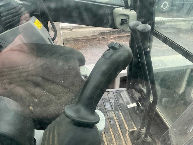 2023 kubota kx019-4gl minigraafmachine - afbeelding 15 van  25