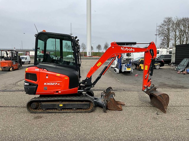 2023 kubota kx027-4 minigraafmachine - afbeelding 34 van  37
