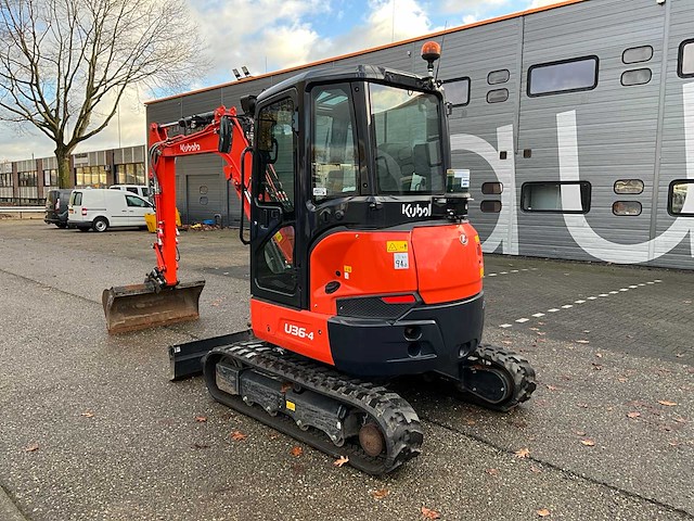 2023 kubota u36-4 hi spec minigraver - afbeelding 23 van  36