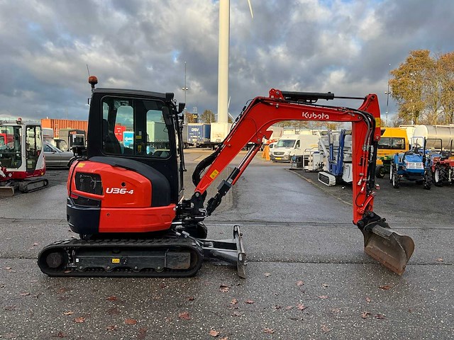 2023 kubota u36-4 hi spec minigraver - afbeelding 33 van  36