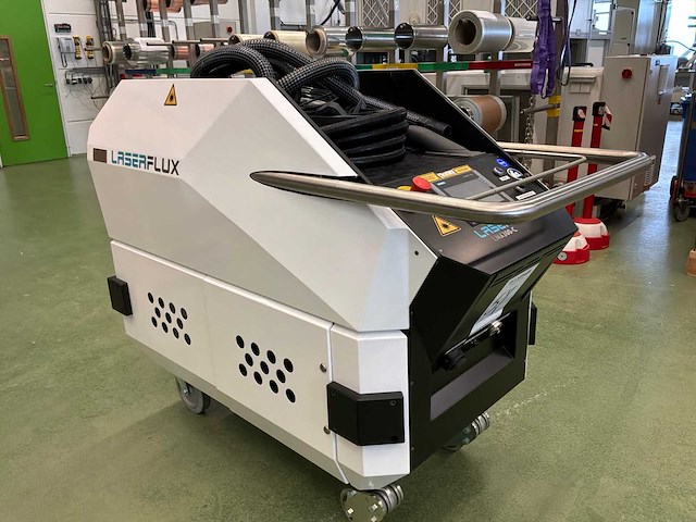 2023 laserflux lmx300-c laserreinigingsmachine - afbeelding 1 van  3