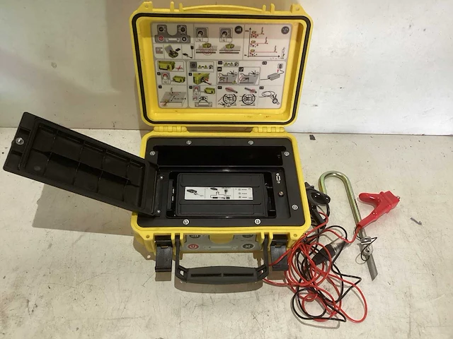 2023 leica da 220 signaalgenerator - afbeelding 4 van  5