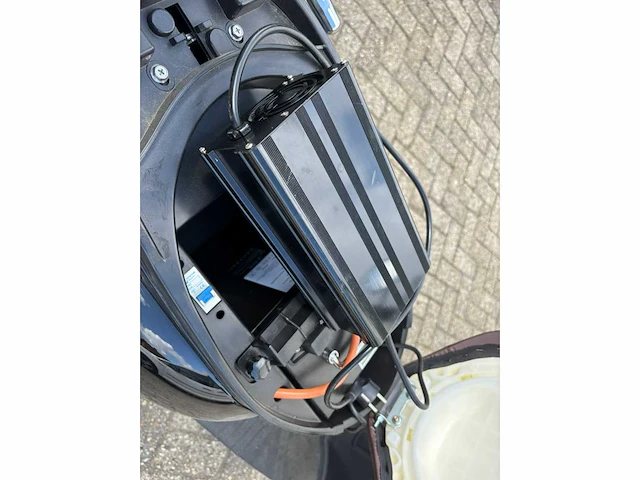 2023 leone arrow black shiny e-scooter - afbeelding 11 van  22