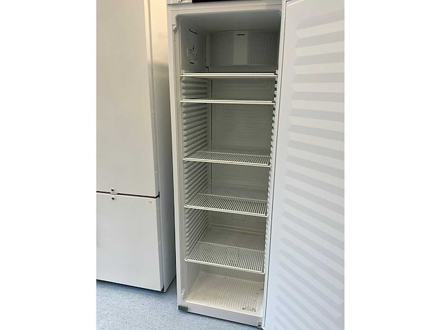 2023 liebherr srfvg 4001 laboratoriumkoelkast - afbeelding 4 van  5