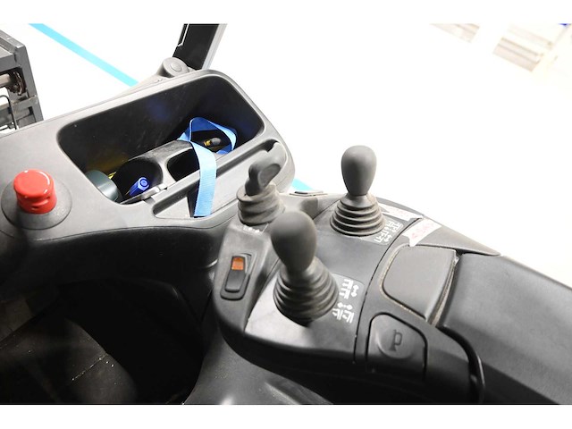 2023 linde e45h-01/600 elektrische 4.5t vorkheftruck - afbeelding 15 van  31