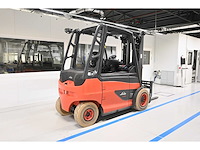 2023 linde e45h-01/600 elektrische 4.5t vorkheftruck - afbeelding 26 van  31