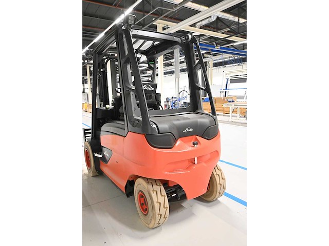 2023 linde e45h-01/600 elektrische 4.5t vorkheftruck - afbeelding 28 van  31