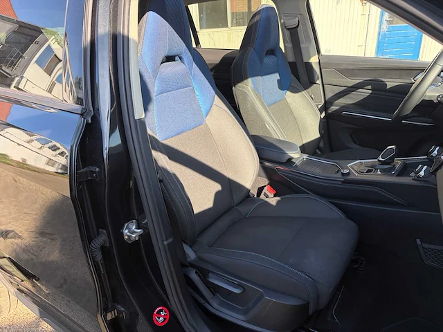 2023 lynk & co 01 1.5 personenauto - afbeelding 31 van  82
