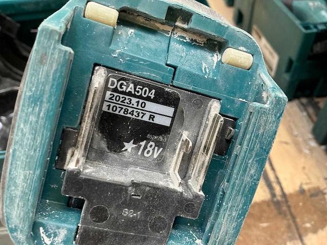 2023 makita dga504 haakse slijpmachine - afbeelding 3 van  3
