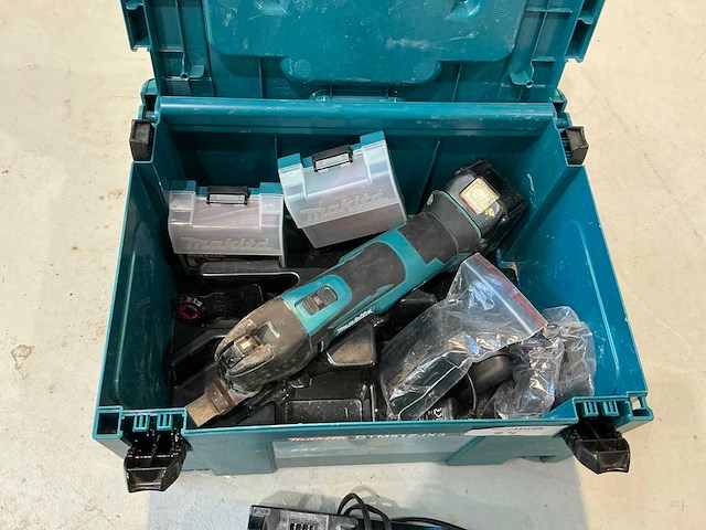 2023 makita dtm51 multitool - afbeelding 4 van  4