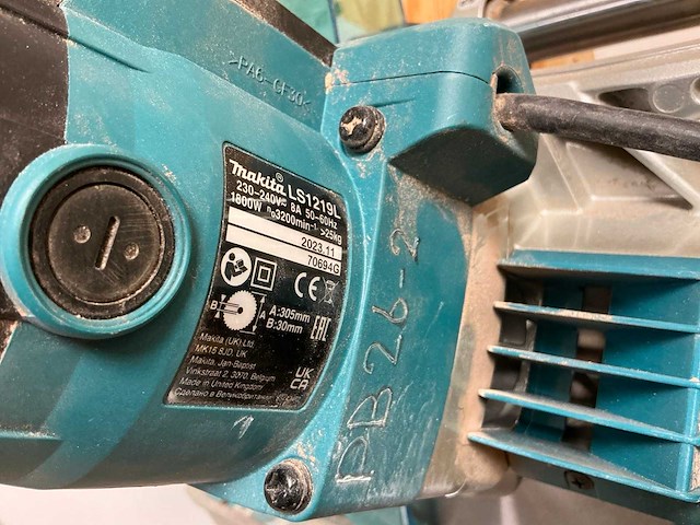 2023 makita dxt ls1219l radiaalafkortzaagmachine - afbeelding 7 van  7