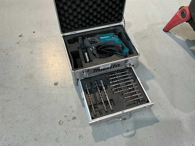 2023 makita hr2230 boorhamer - afbeelding 1 van  4