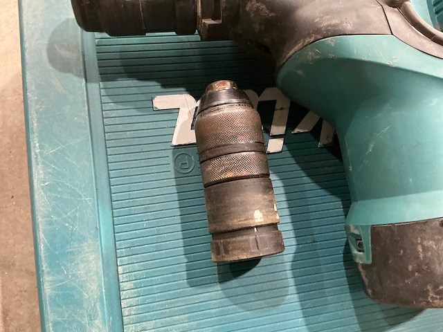 2023 makita hr2811ft combihamer - afbeelding 4 van  5